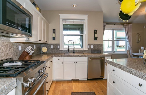 Orenco Station House | Luxury Brownstone in Orenco