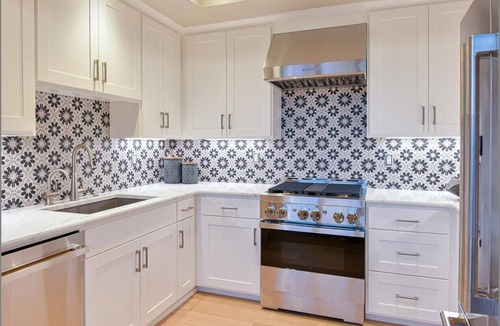 Historic Downtown District Cabin | Luxury condo with king bedroom, two bathrooms, full kitchen.