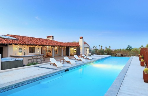 Borrego Springs Villa | Luxury Exclusive Golf Community Hot Tub & Desert Views Pet-Friendly