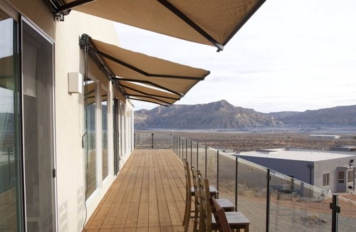 Big Water House | Luxury four bedroom home with 5 bathrooms 8 miles from Lake Powell