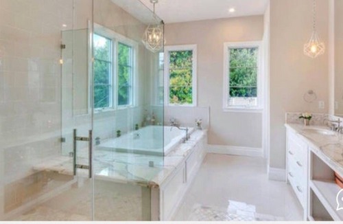 Pacific Palisades House | Luxury Hampton’s Style Palisades Beach House