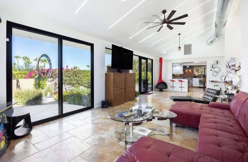 Araby House | Luxury Meets Nature in Scenic Palm Springs