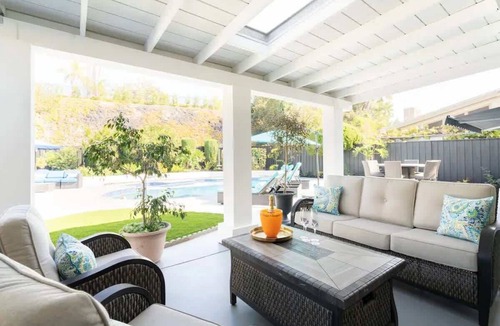 Bay Ho House | Luxury Oasis with Designer Elegance