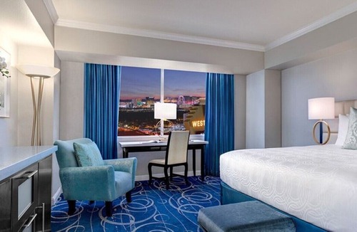 Las Vegas House | Luxury Resort & Casino