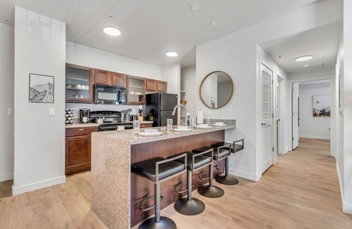 Sugar House Apartment | Luxury Sugar House Retreat Walkable, Near Ski Resorts & Downtow