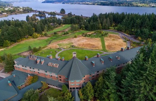 Stevenson Cabin | Luxury Tree Houses into the Heart of Washington
