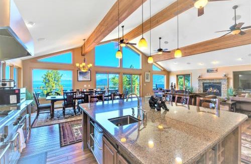 Zephyr Cove House | Lx10 lakeview jewel of sierra theater , hot tub