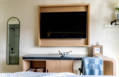 Point Loma Hotel | LYFE INN & SUITES by AGA - San Diego Airport Point Loma