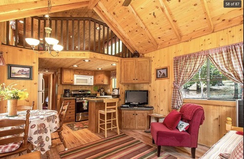 Idyllwild Cabin | Magical Mountain Hideaway