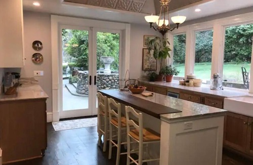 Nevada City House | Magnolia House on Prospect Hill