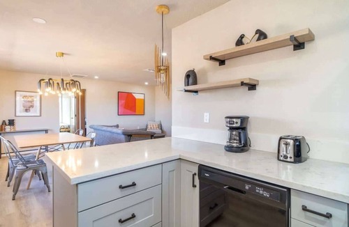 Joshua Tree Cottage | @ Marbella Lane - Joshua Tree Bubble Dome!