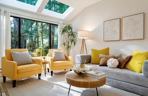 Bridle Trails House | #Marbella Lane - Luxury Townhome 14 Min to Lumen
