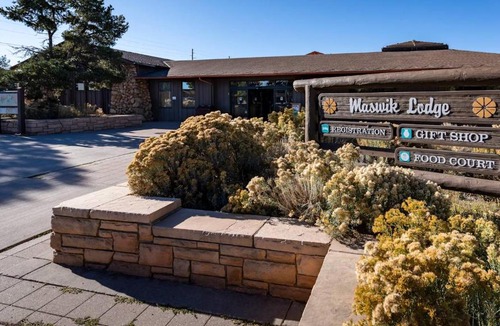 Grand Canyon Village Hotel | Maswik Lodge - Inside the Park