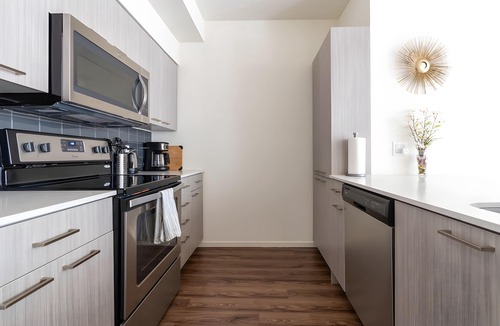 Mercer Island Apartment | Mercer Isl 2BR #1| Ideal 4 Business Travel