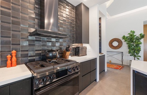 Sonora Sunrise Condo | Mesquite Retreat- Modern 2 Bedroom Condo