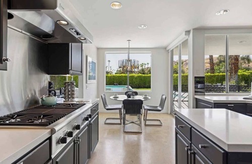 Indian Canyon House | Mod Blue Agave - Stunning S Palm Springs Mid-Centu
