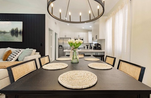 Silverado Ranch House | Modern 1 Story Home w 3BR, Pool, Hot Tub, Sleeps 6