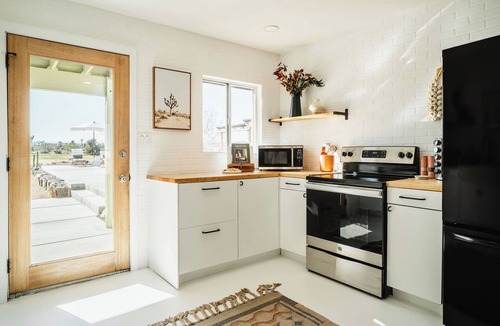 Yucca Valley House | Modern 3BR w/Pool, Spa, Game Room, Pet Friendly, EV Charger by Jantz Properties