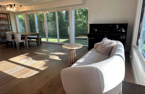 Moss Bay House | Modern and cozy house in the prime location