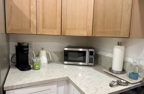 University City Condo | Modern Golden Triangle Condo Perfect for Extended & Corporate Stays