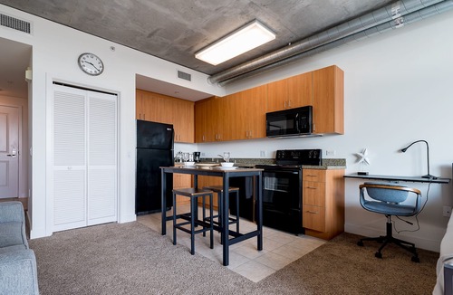 East Village Apartment | Modern High-rise Studio near Gaslamp in San Diego