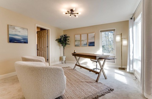 Eugene House | Modern Home - Close to Campus - New Furnishings