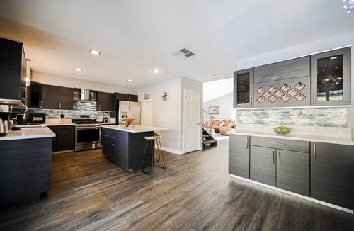 Chinatown Bed & Breakfast | Modern House 4 Miles to Strip