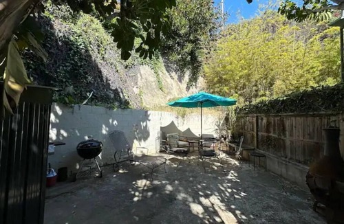 Middletown House | Modern House In The Hills | Killer Location!