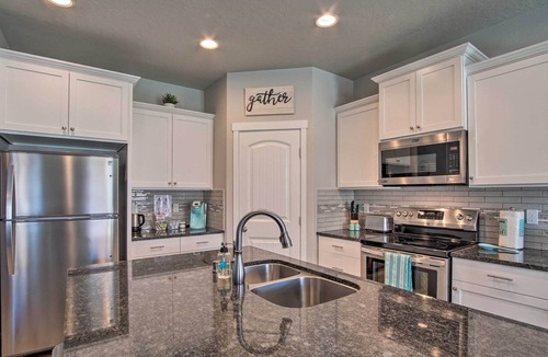 Kennewick House | Modern Kennewick Home Near Golfing & Wineries