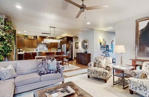 McCall House | Modern McCall 3 Kings Outdoor Living