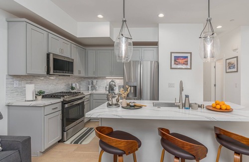 Truckee House | Modern Mountain Living Near Donner Lake