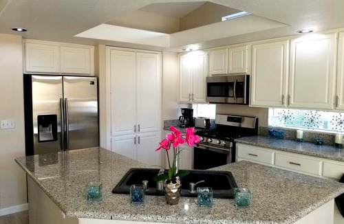 Silverado Ranch House | Modern oasis in Las Vegas