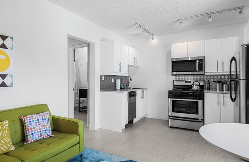 Sonora Sunrise Apartment | Modern So. Palm Springs 1-bd 29+day Corp rental