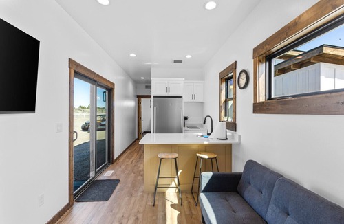 St. Anthony Cabin | Modern Tiny home on St Anthony sand Dunes