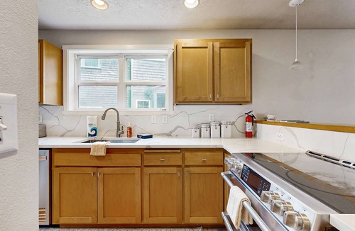 Shorepine Village House | Modern two story dog friendly home located close to beaches and trails
