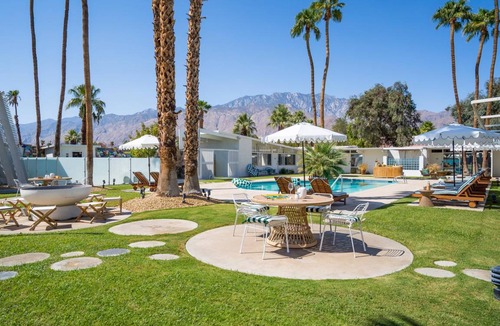Desert Park Estates House | Monkey Tree Hotel 7 in Palm Springs