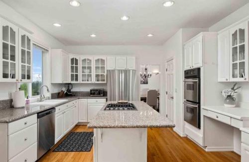Bull Mountain House | Morningstar Manor