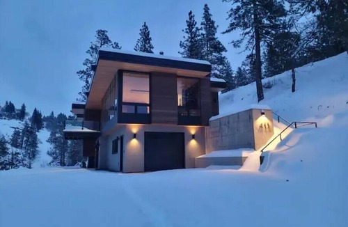 Mosier House | Mosier Creek Vista