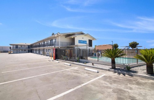 Moreno Valley Hotel | Motel 6 - Moreno Valley - Riverside March Air Base