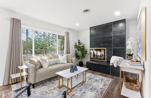 Mount Helix House | Mount Helix, Jacuzzi, King Bed, EV Charger