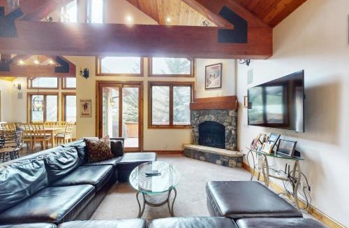Vail House | Mountain Flower