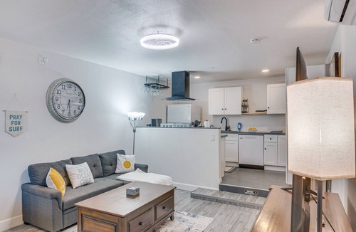 Thousand Oaks Apartment | Mountain-Top Retreat with Private Sunset Patio & Epic Views