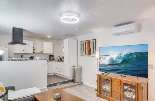 Thousand Oaks Apartment | Mountain-Top Retreat with Private Sunset Patio & Epic Views