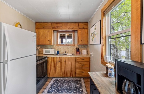 Custer Cabin | Mountain View Gem: Firepit + Sauna + Enjoy Wildlife