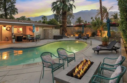 Sunrise Vista Chino House | Movie Colony East Hideout- 3BD/3BA W/Pool & Hotub