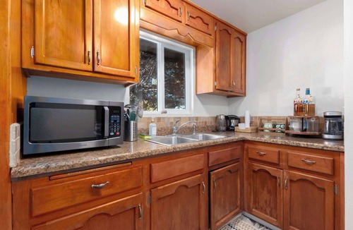 Logan Heights House | Movie Night! 4BR Home with Projector, Games & BBQ!