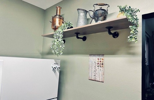 Northeast Neighbors Apartment | Mr. McGregor’s Garden- Vintage maximalist