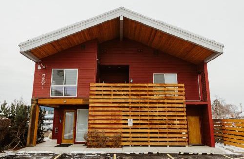 Kalispell Hotel | Mt Siyeh at Switchback Suites wFull Kitchen