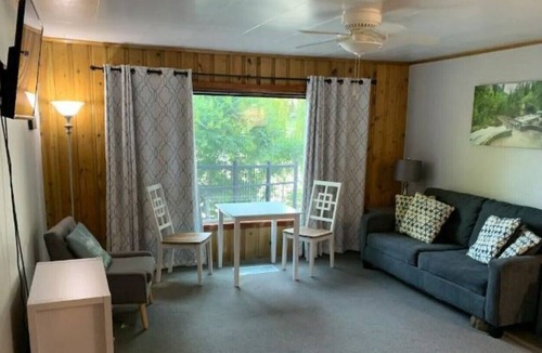 Bend Cottage | My River Spot