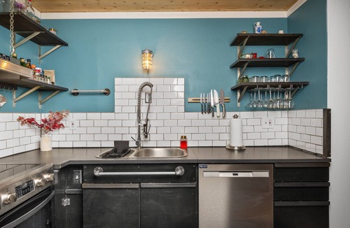 Zigzag House | Mystic Mountain, *Pet Friendly*, Steam Sauna, 11 Miles to Govy Camp